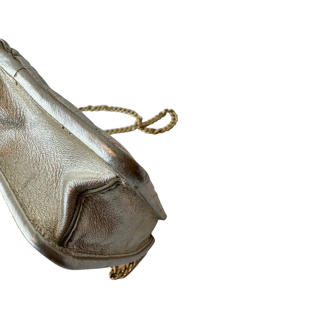 Miu Miu Matelassé Shoulder Bag - revogue