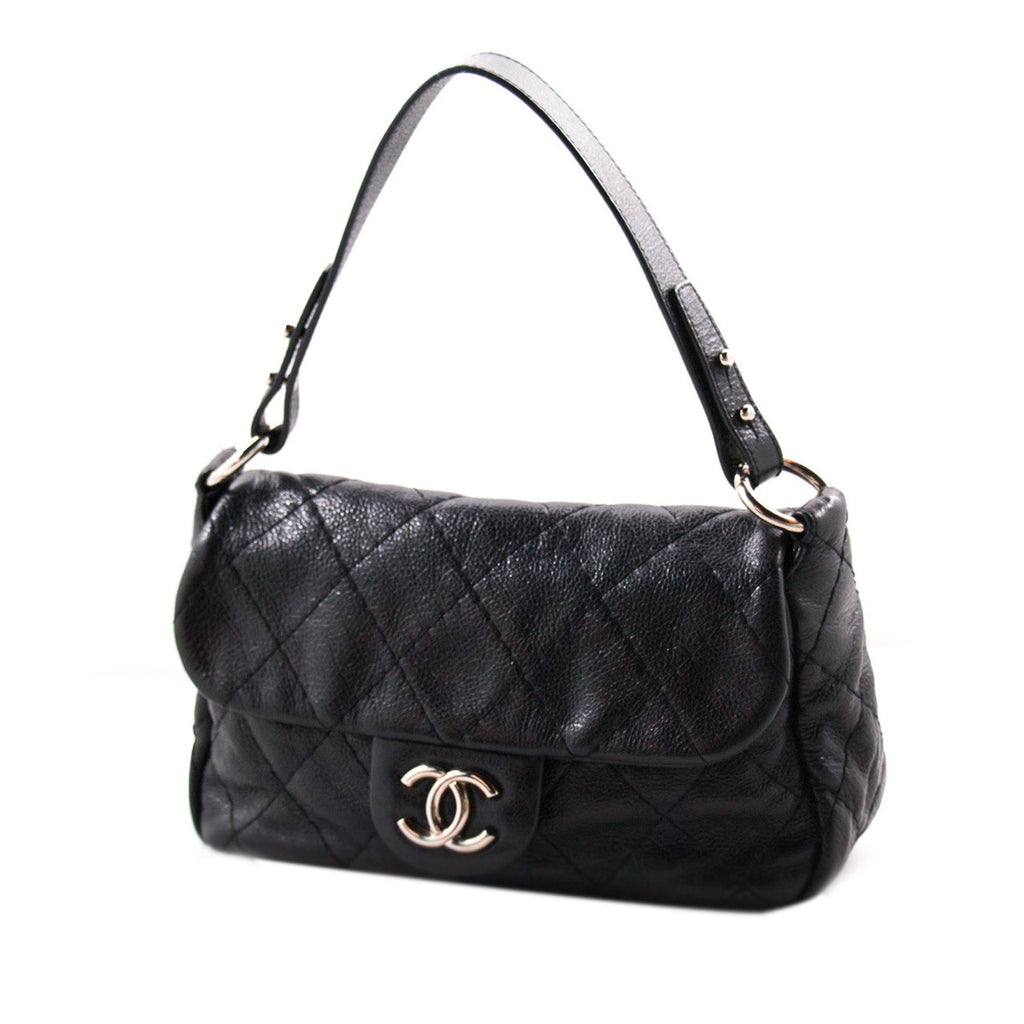 Chanel On The Road Flap Bag Bags Chanel - Shop authentic new pre-owned designer brands online at Re-Vogue