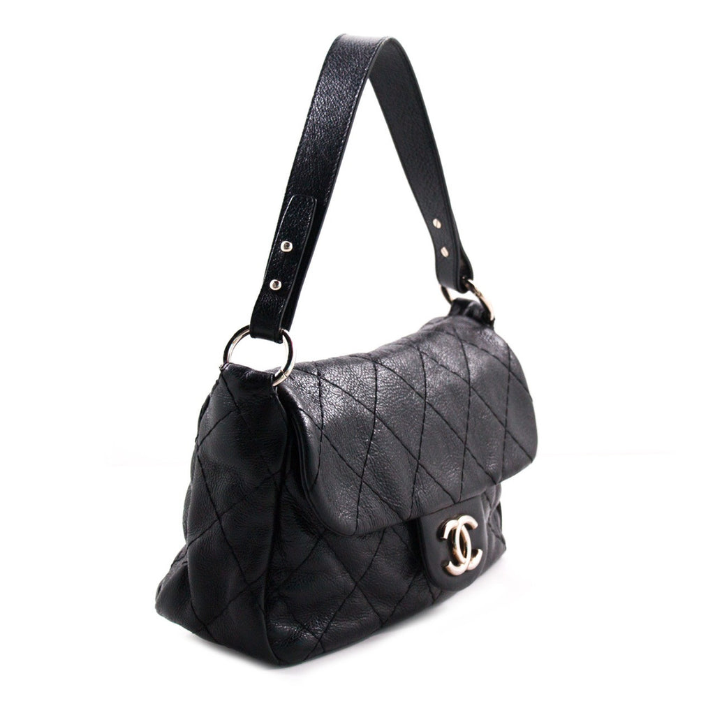 Chanel On The Road Flap Bag Bags Chanel - Shop authentic new pre-owned designer brands online at Re-Vogue