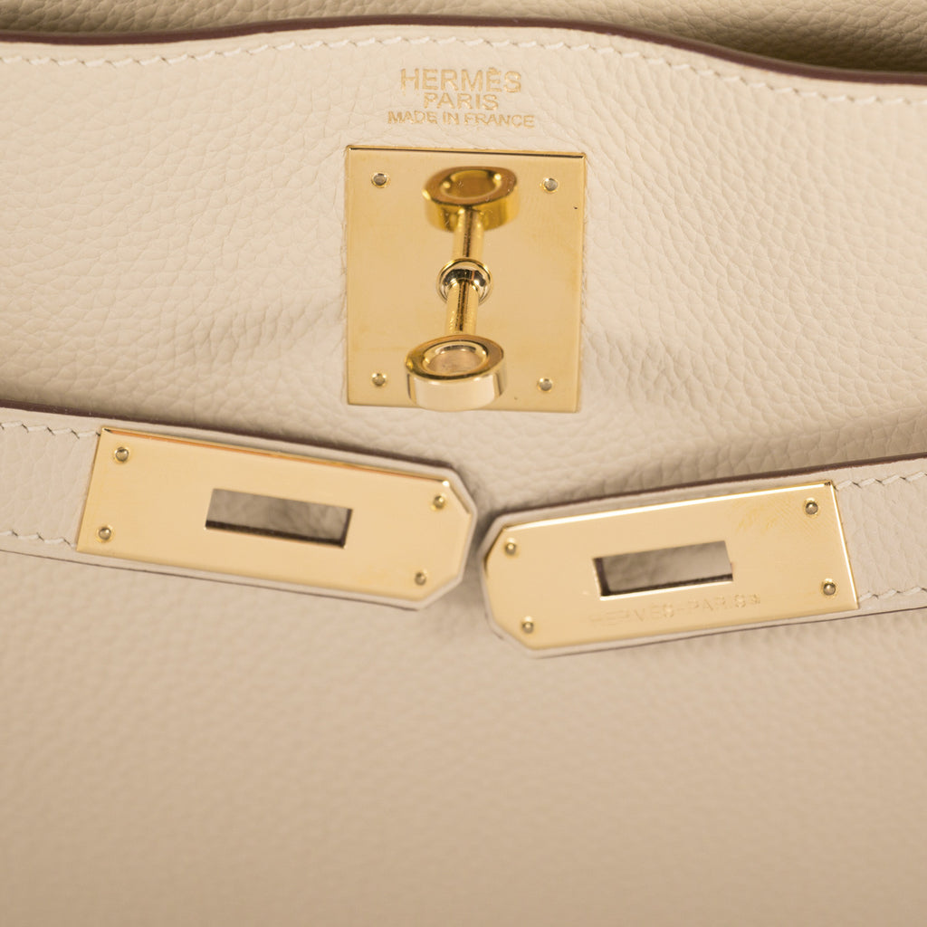 Hermes Kelly Retourne 32 Bags Hermès - Shop authentic new pre-owned designer brands online at Re-Vogue