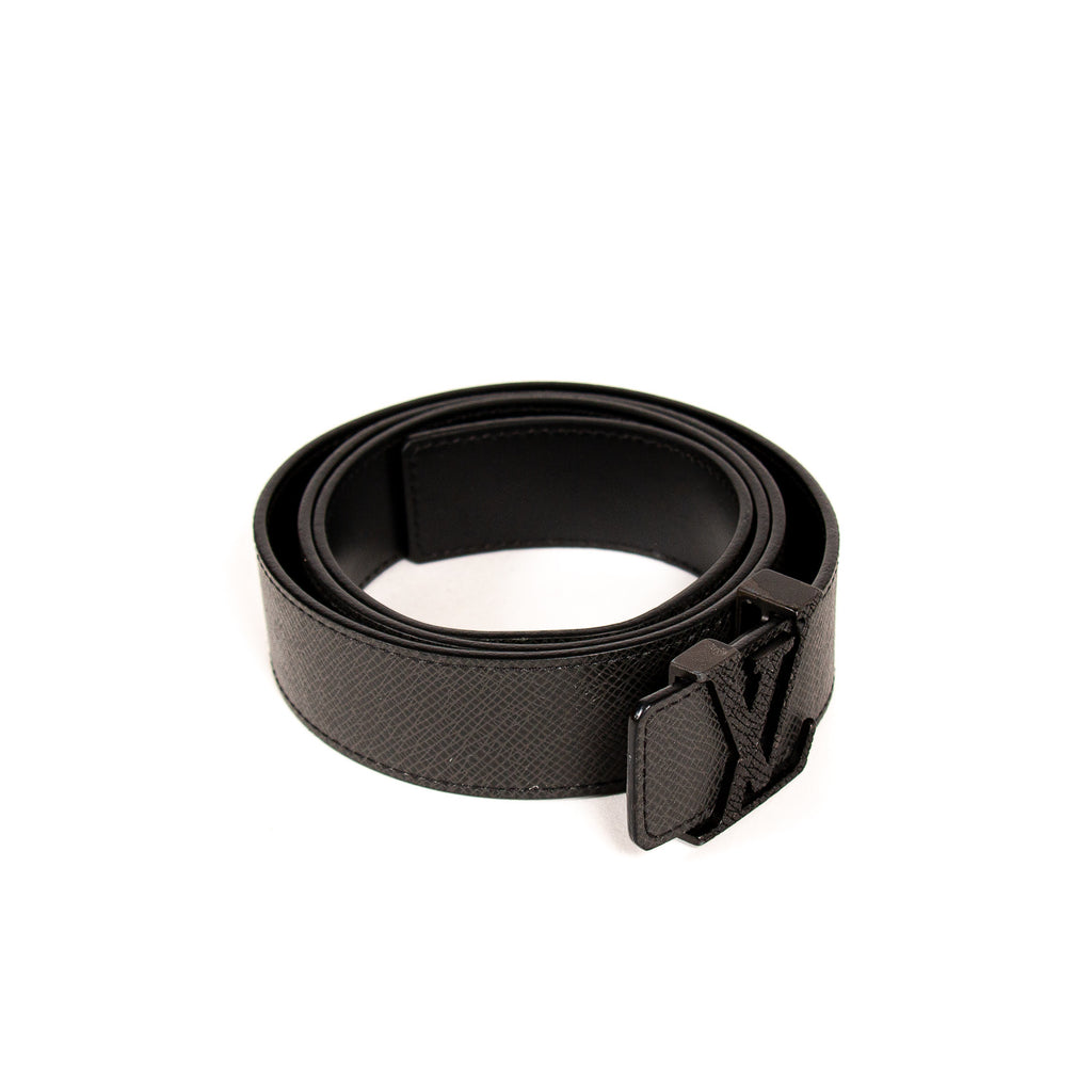 Louis Vuitton Taiga Leather Initiales Belt