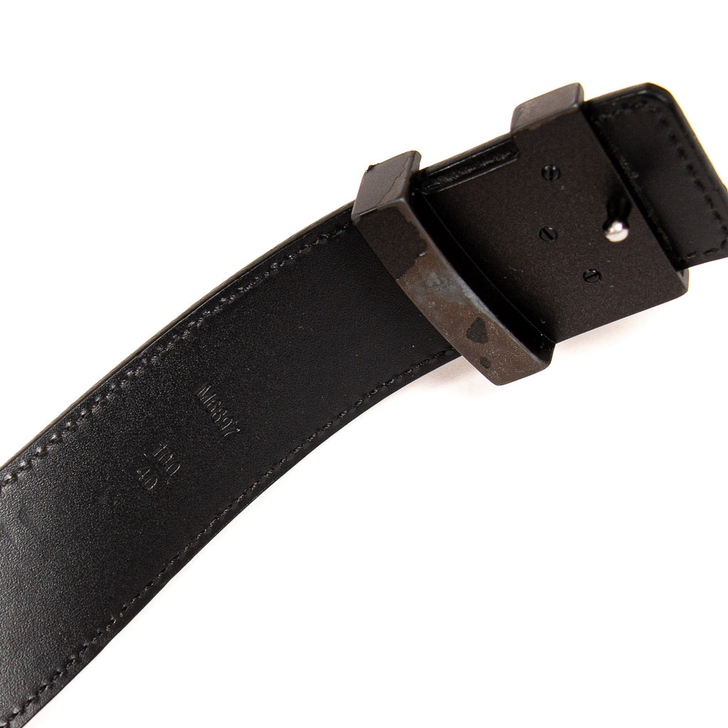 Louis Vuitton Taiga Leather Initiales Belt