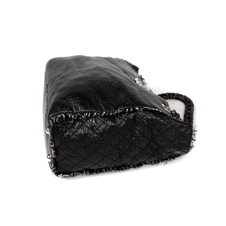 Chanel Tweedy Tote Bag - revogue