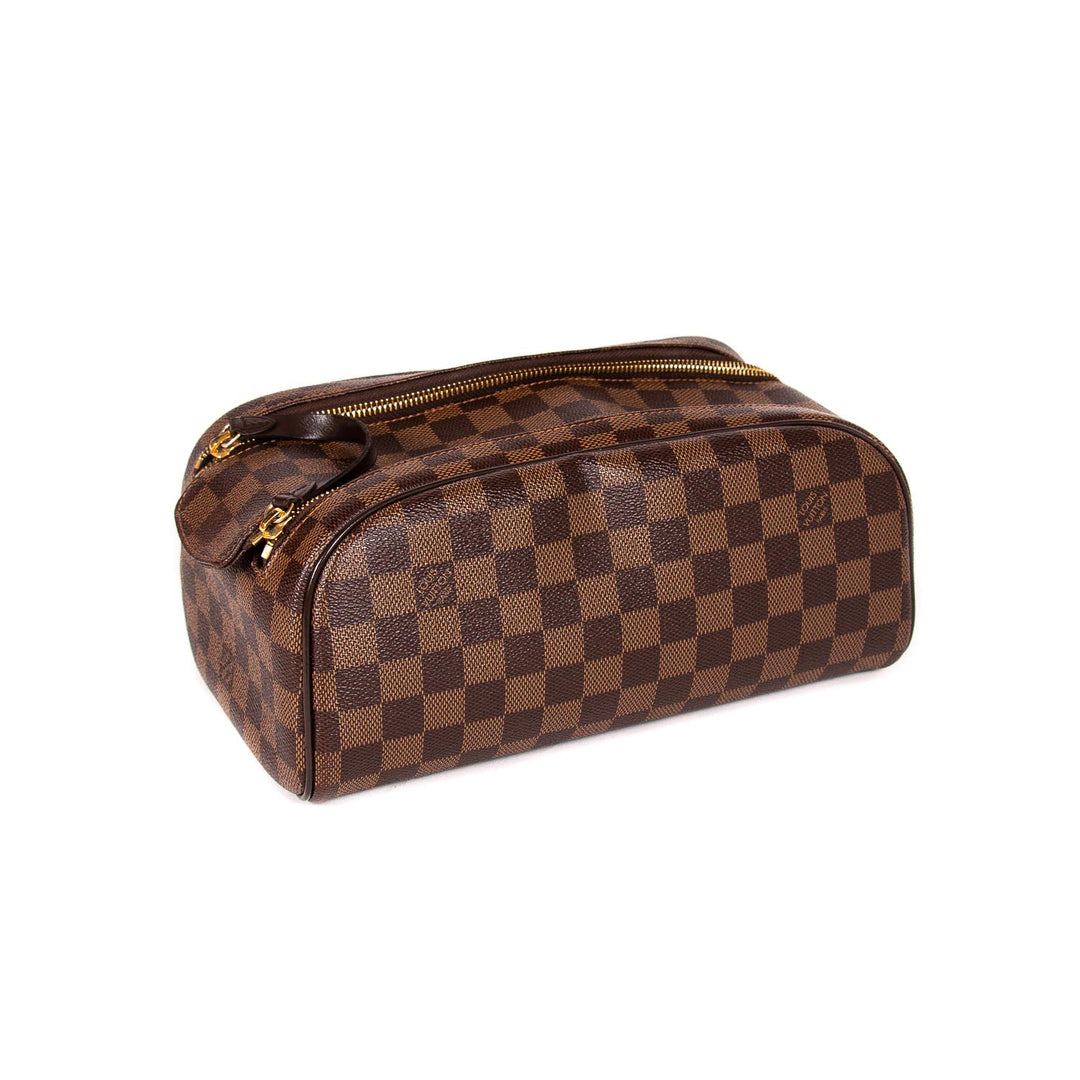 Louis Vuitton Damier Ebene King Size Toiletry Pouch - revogue