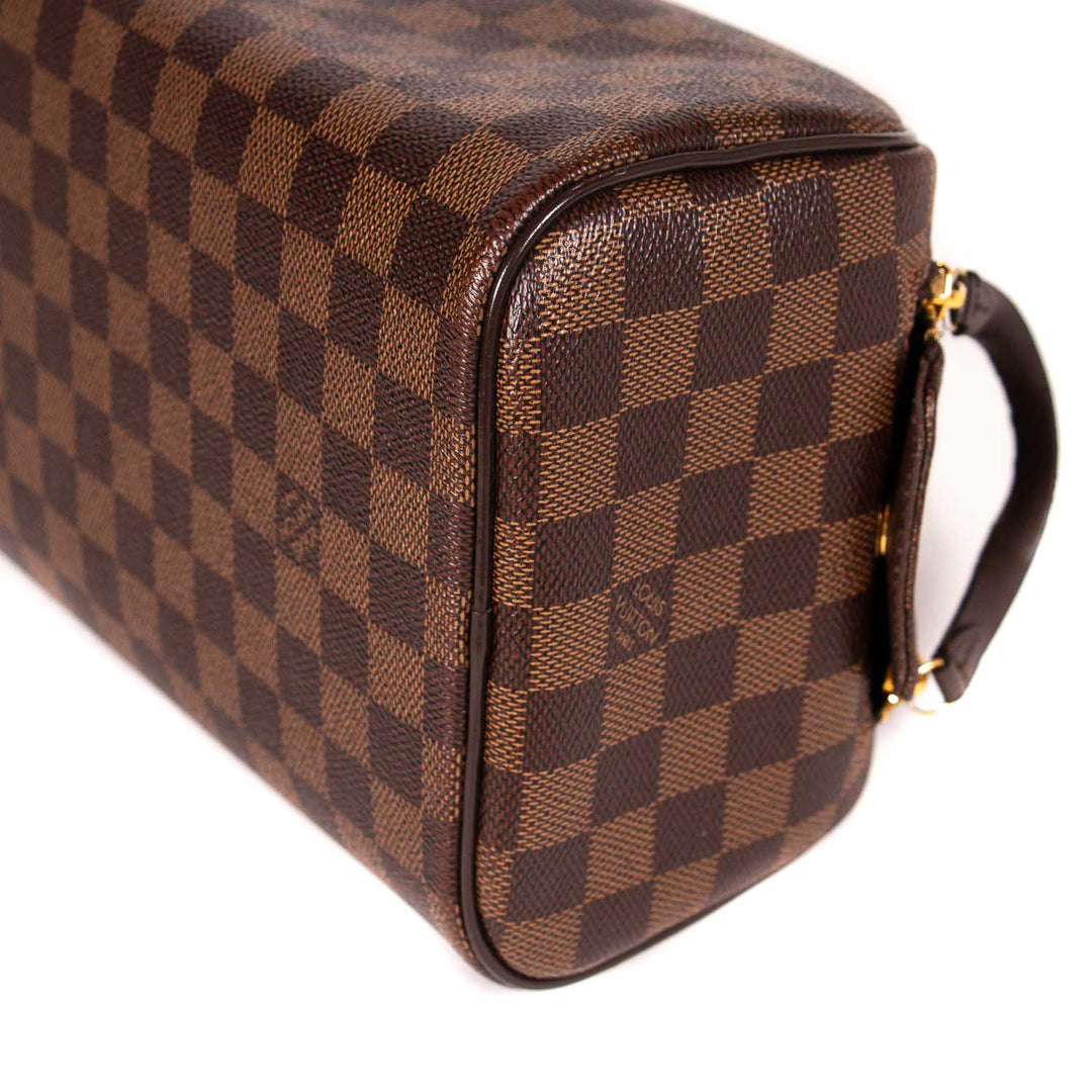 Louis Vuitton Damier Ebene King Size Toiletry Pouch - revogue