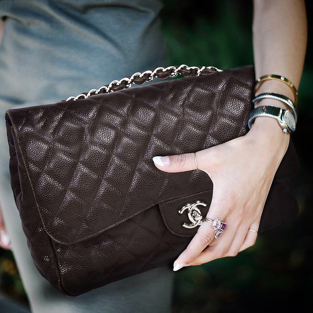 Chanel Jumbo Classic Single Flap - revogue