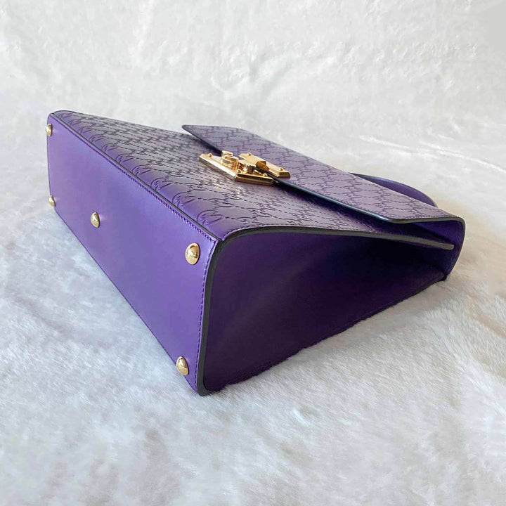 Gucci GG Signature Medium Padlock Top Handle Bag - revogue