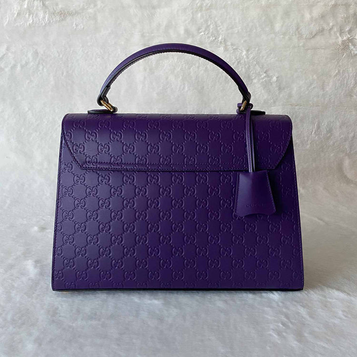 Gucci GG Signature Medium Padlock Top Handle Bag - revogue