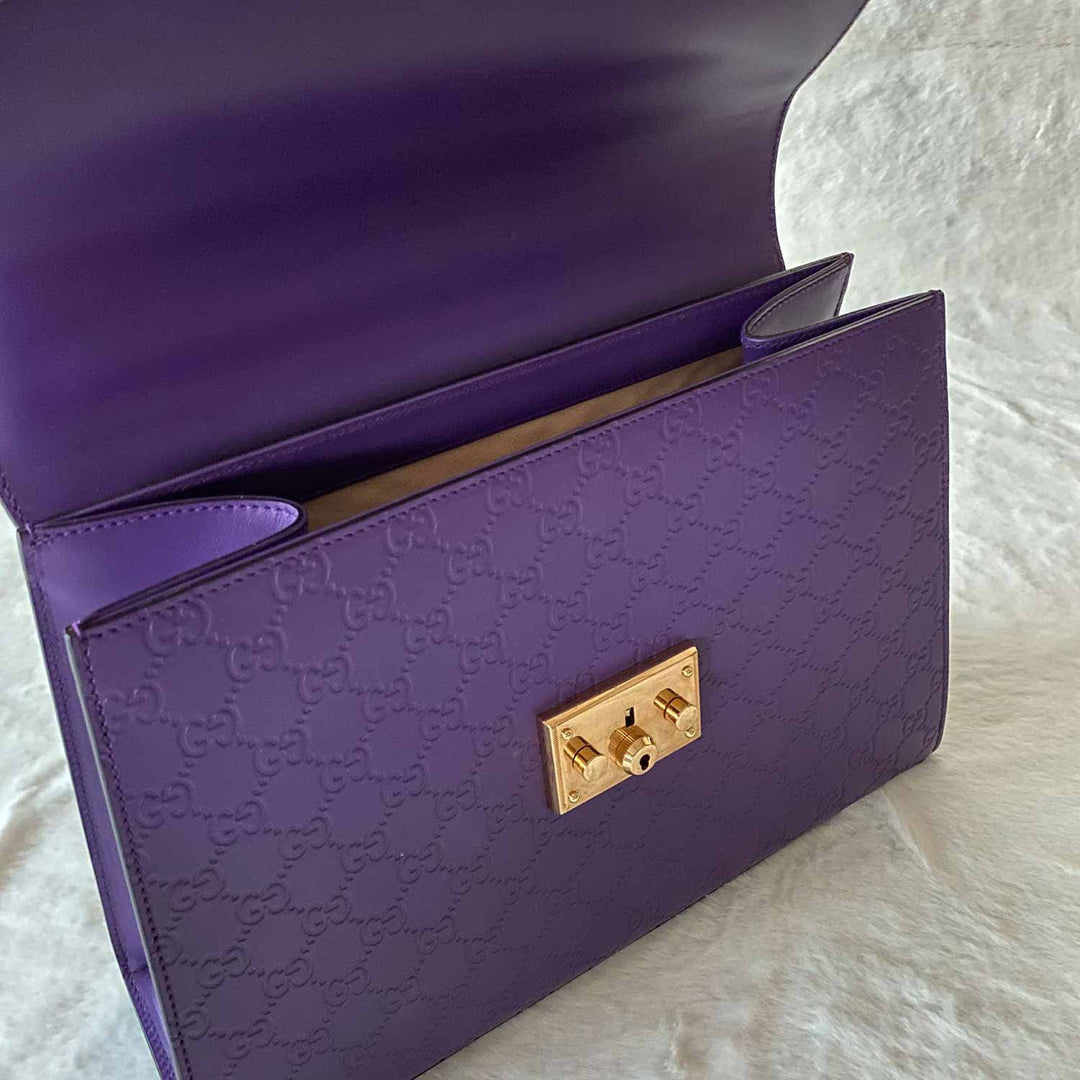 Gucci GG Signature Medium Padlock Top Handle Bag - revogue