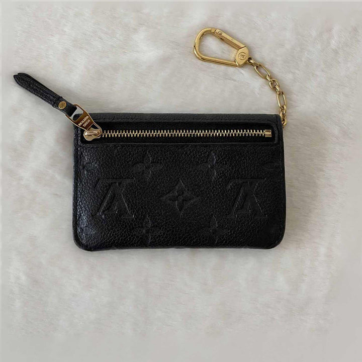 Louis Vuitton Monogram Empreinte Key Pouch - revogue