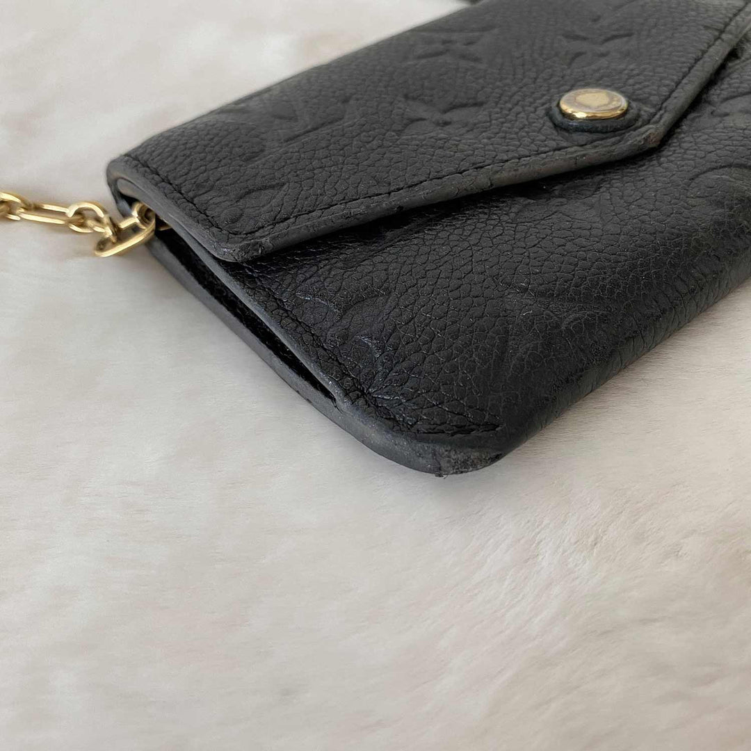Louis Vuitton Monogram Empreinte Key Pouch - revogue