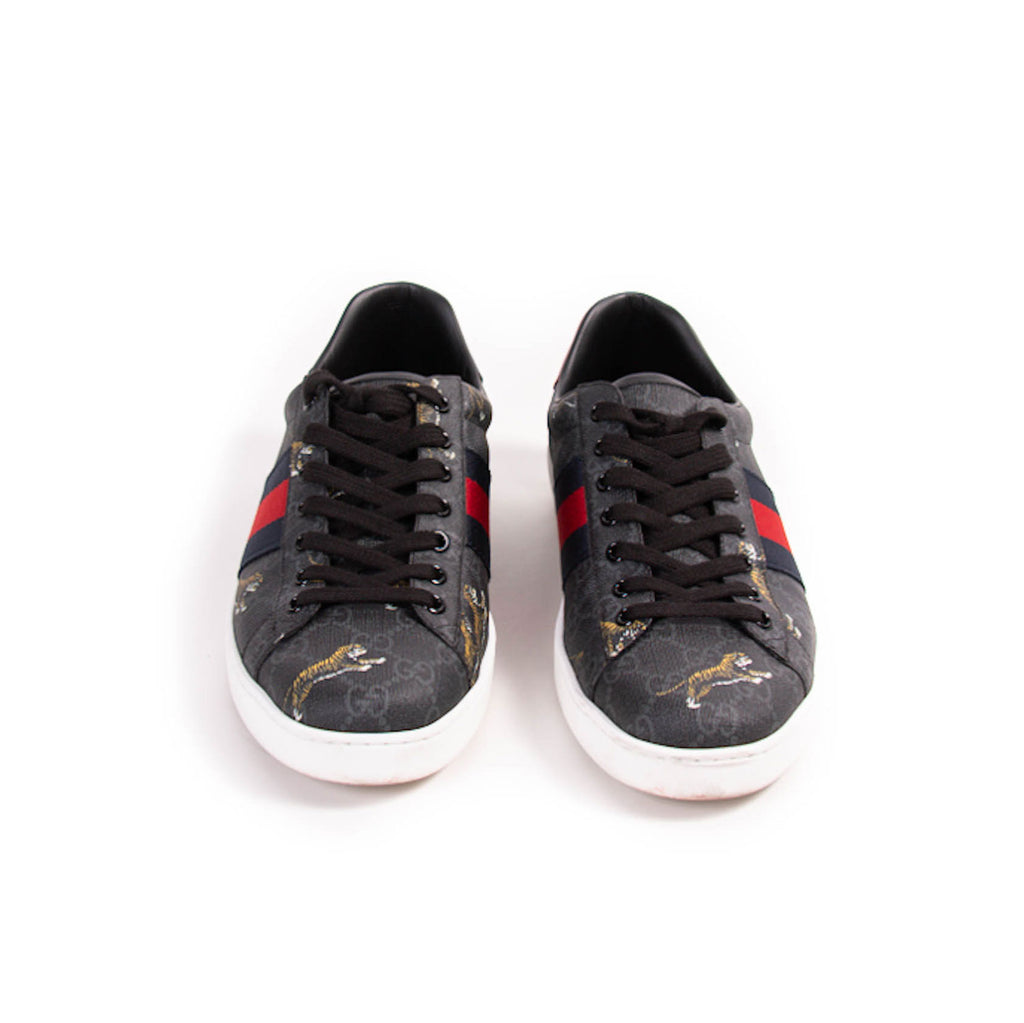 Gucci Ace GG Supreme Tiger Prints Sneakers Shoes Gucci - Shop authentic new pre-owned designer brands online at Re-Vogue