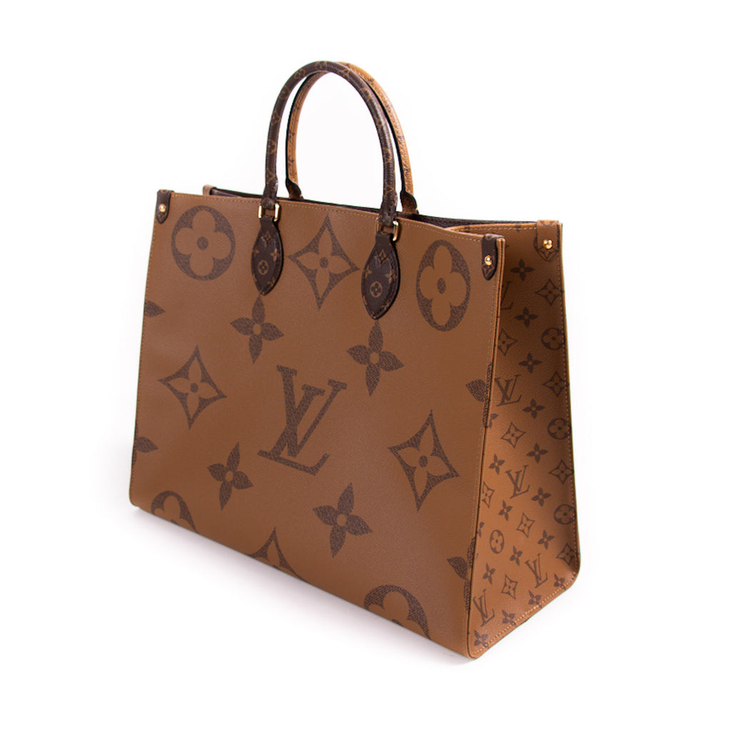 Louis Vuitton Onthego Monogram Giant Tote Bag Bags Louis Vuitton - Shop authentic new pre-owned designer brands online at Re-Vogue