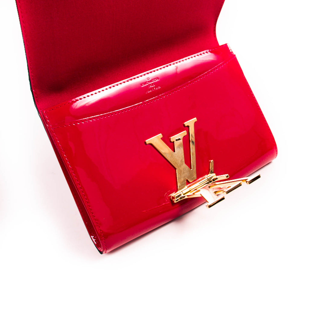 Louis Vuitton Vernis Louise Clutch Bags Louis Vuitton - Shop authentic new pre-owned designer brands online at Re-Vogue