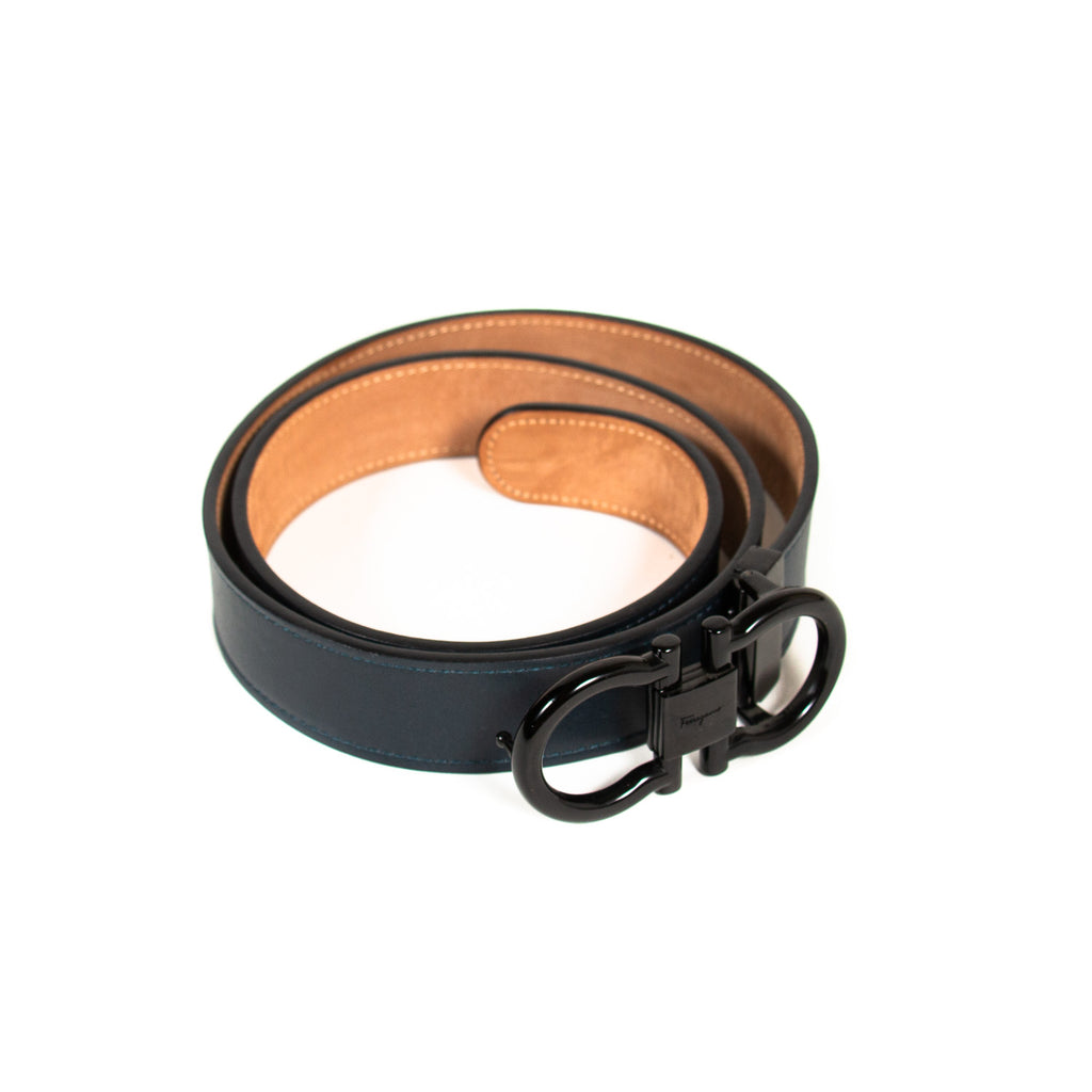 Salvatore Ferragamo Gancini Leather Belt Accessories Salvatore Ferragamo - Shop authentic new pre-owned designer brands online at Re-Vogue