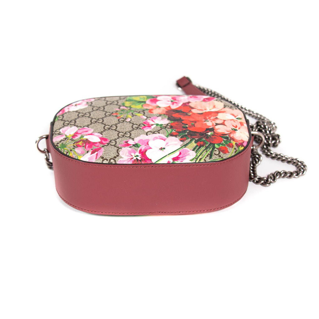 Gucci Blooms Camera Crossbody Bag Bags Gucci - Shop authentic new pre-owned designer brands online at Re-Vogue