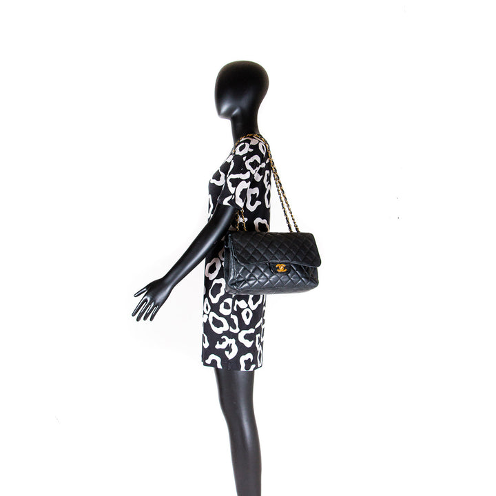 Chanel Classic Jumbo Single Flap Bag Bags Chanel - Shop authentic new pre-owned designer brands online at Re-Vogue