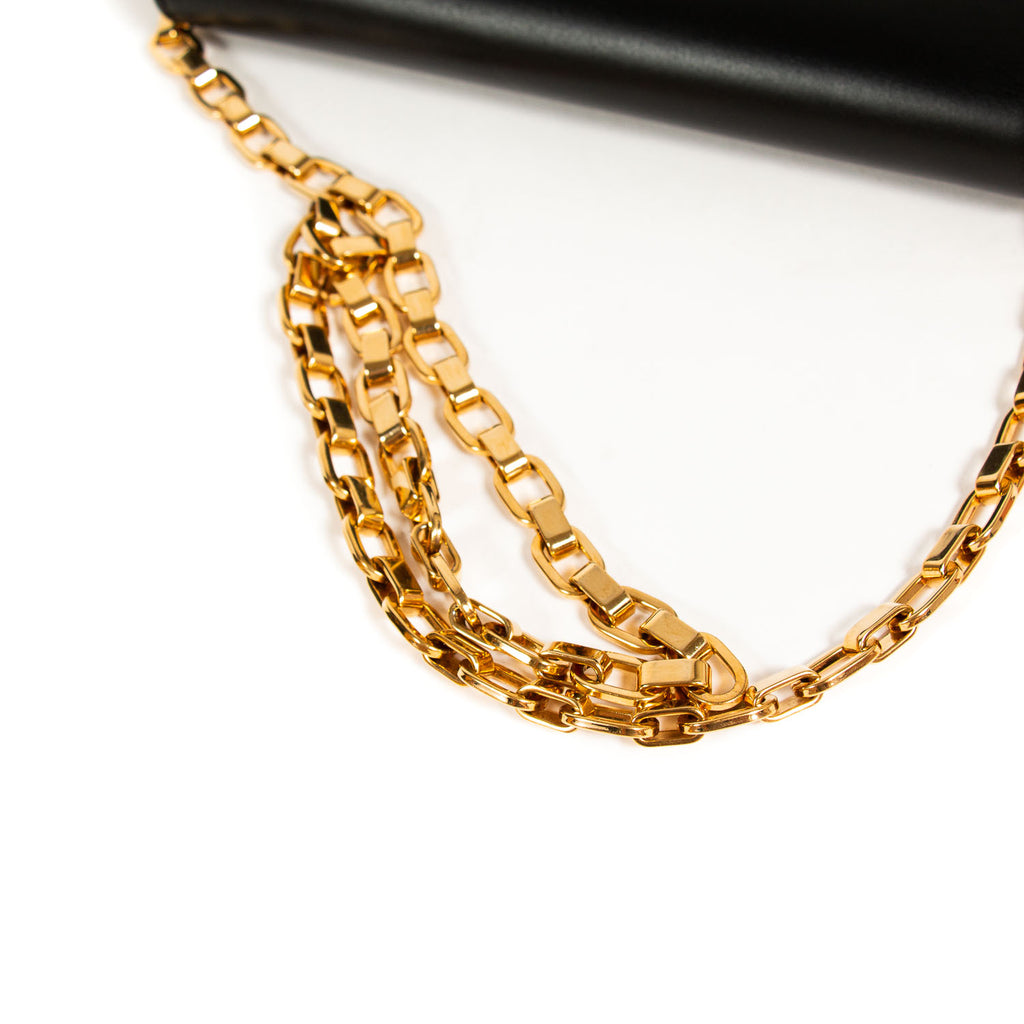 Louis Vuitton Chain Louise MM Bags Louis Vuitton - Shop authentic new pre-owned designer brands online at Re-Vogue