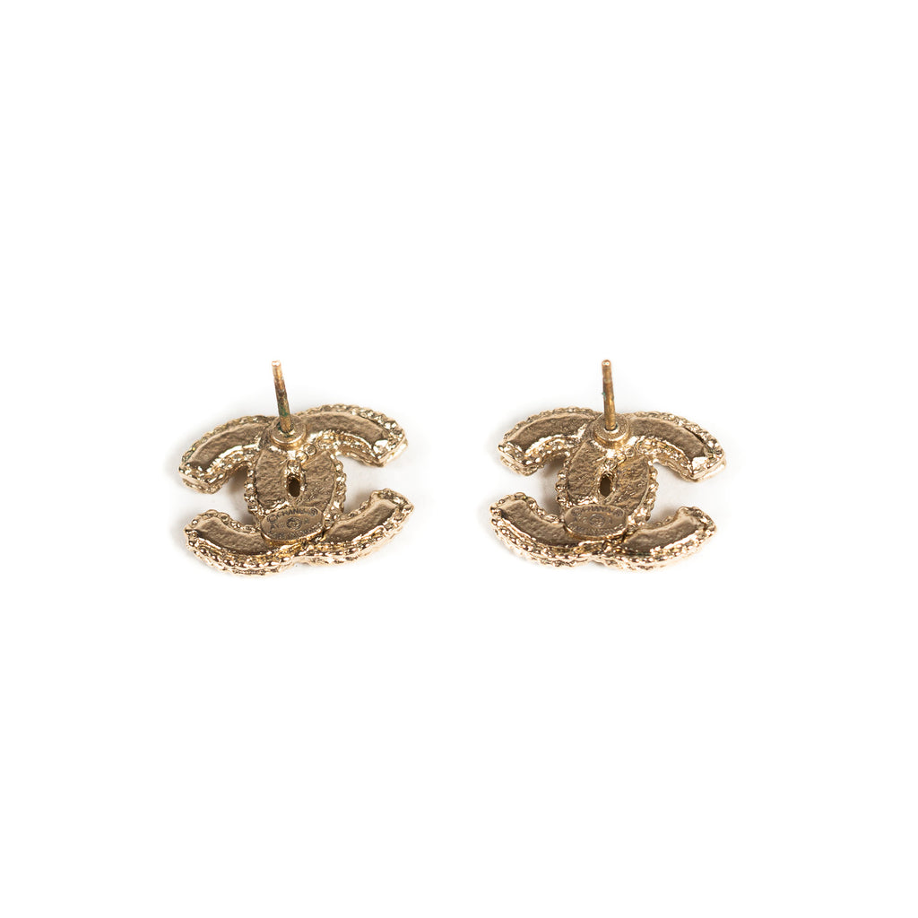 Chanel CC Pearl Stud Logo Earrings