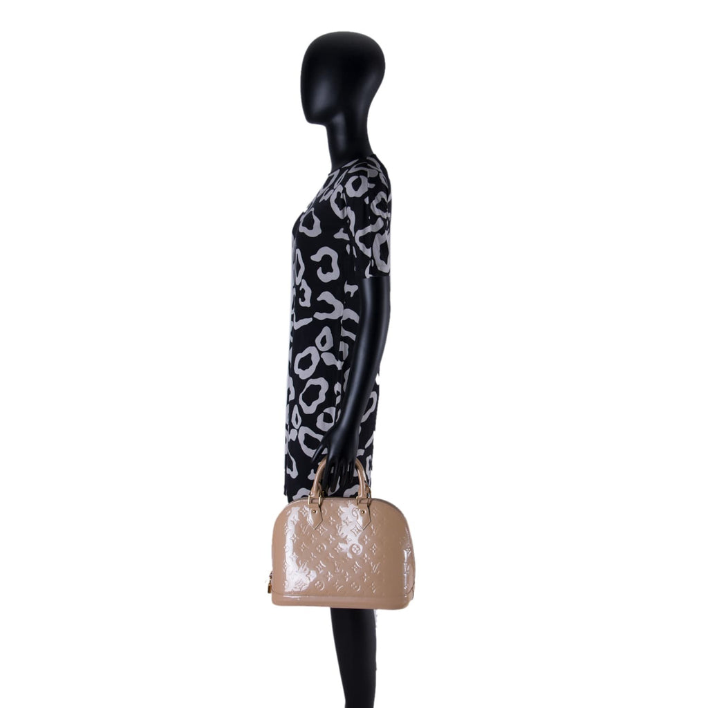 Louis Vuitton Vernis Alma PM Bags Louis Vuitton - Shop authentic new pre-owned designer brands online at Re-Vogue