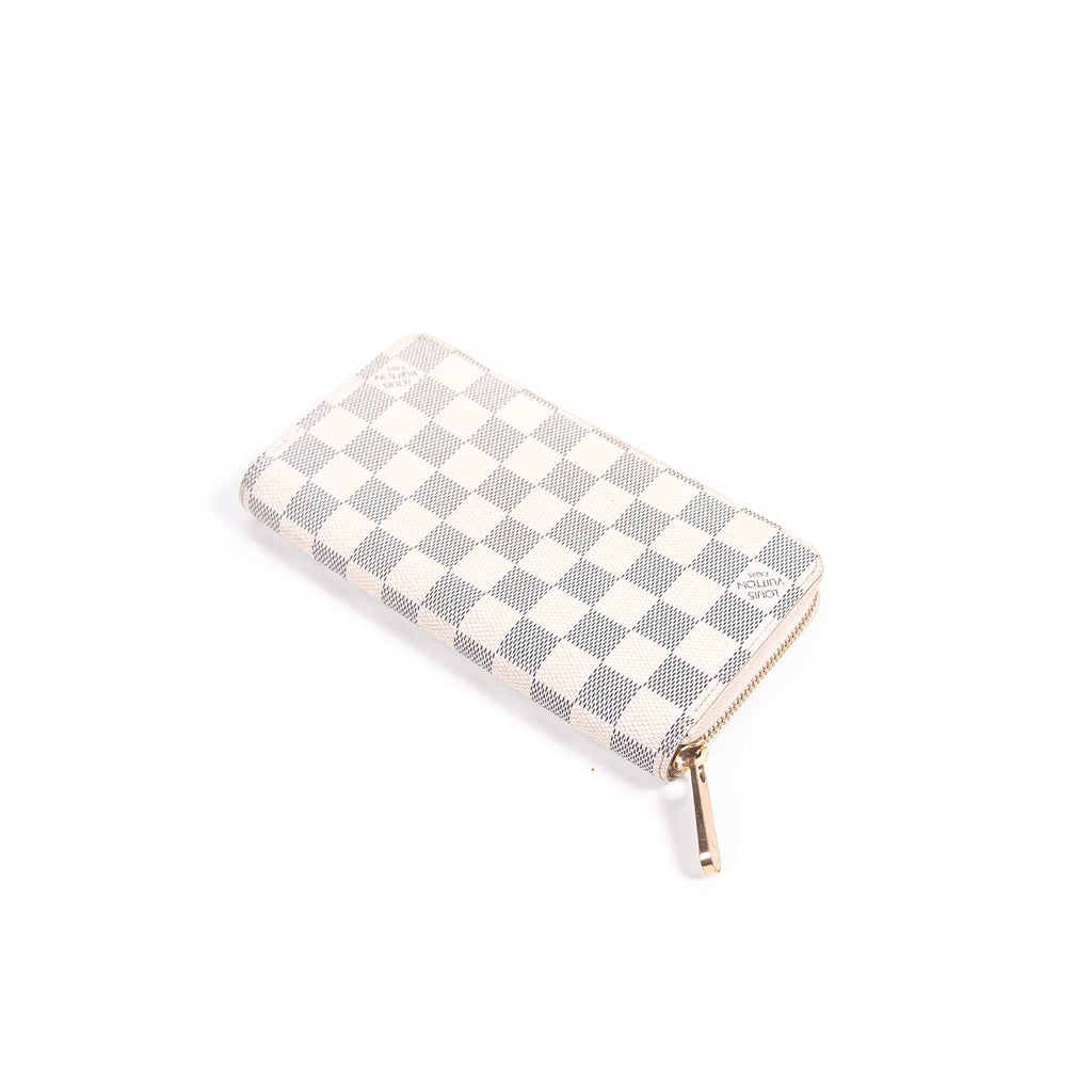 Louis Vuitton Damier Azur Zippy Wallet Accessories Louis Vuitton - Shop authentic new pre-owned designer brands online at Re-Vogue