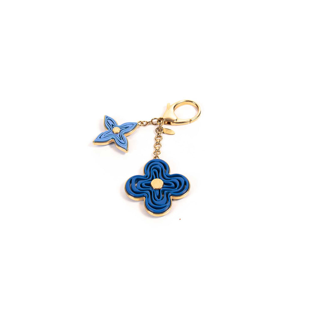 Louis Vuitton Naif Bag Charm Keychain Accessories Louis Vuitton - Shop authentic new pre-owned designer brands online at Re-Vogue