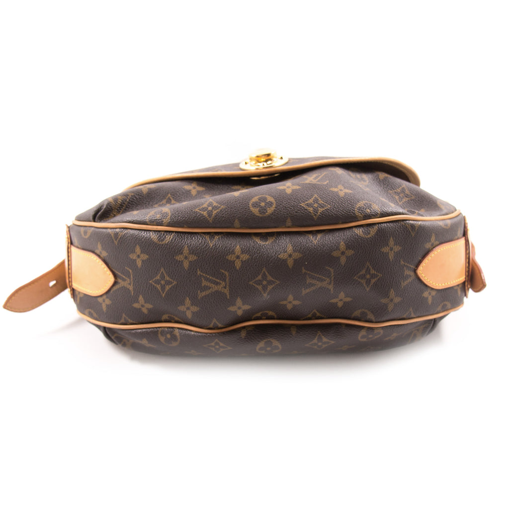 Louis Vuitton Monogram Tulum PM Shoulder Bag Bags Louis Vuitton - Shop authentic new pre-owned designer brands online at Re-Vogue