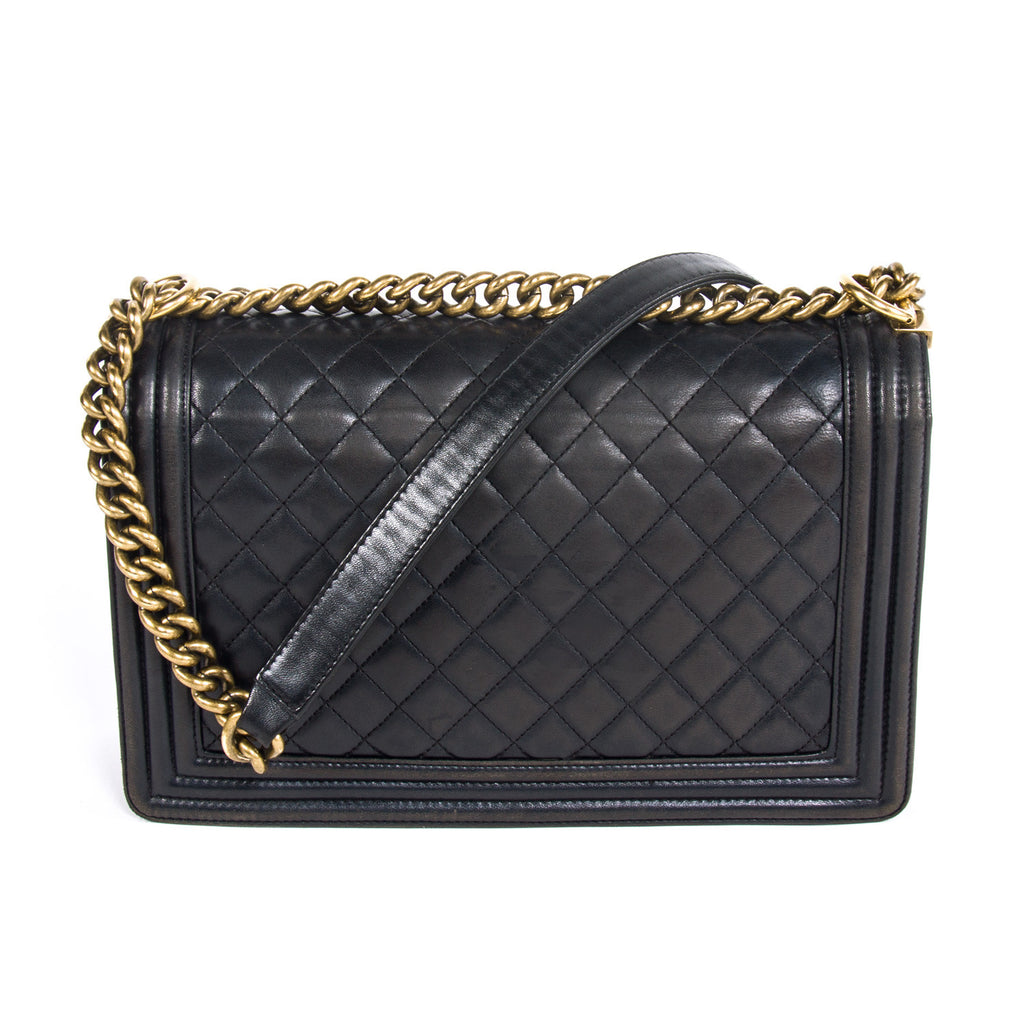 Chanel New Medium Boy Bag Bags Chanel - Shop authentic new pre-owned designer brands online at Re-Vogue