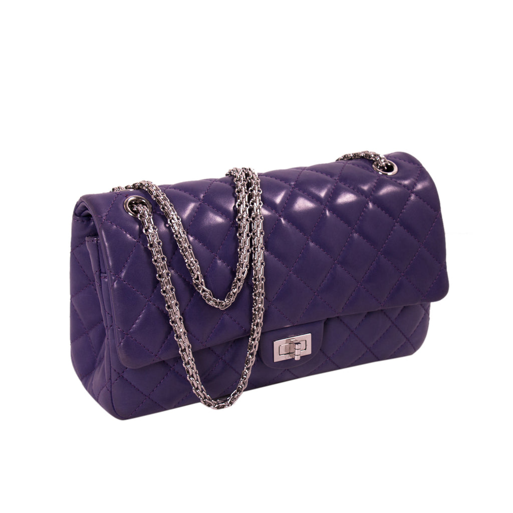 Chanel 2.55 Reissue 226 Flap Bag Bags Chanel - Shop authentic new pre-owned designer brands online at Re-Vogue