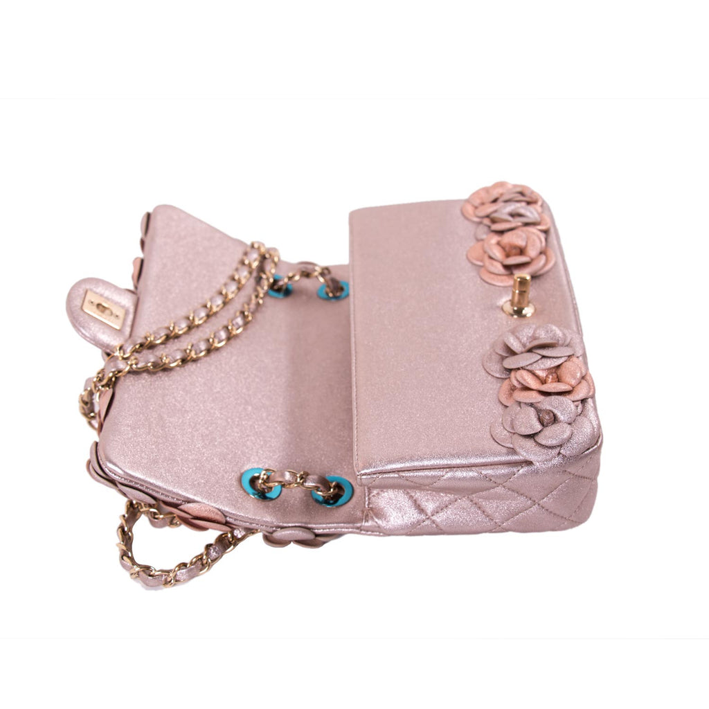 Chanel CC Camelia Embellished Flap Bag Bags Chanel - Shop authentic new pre-owned designer brands online at Re-Vogue