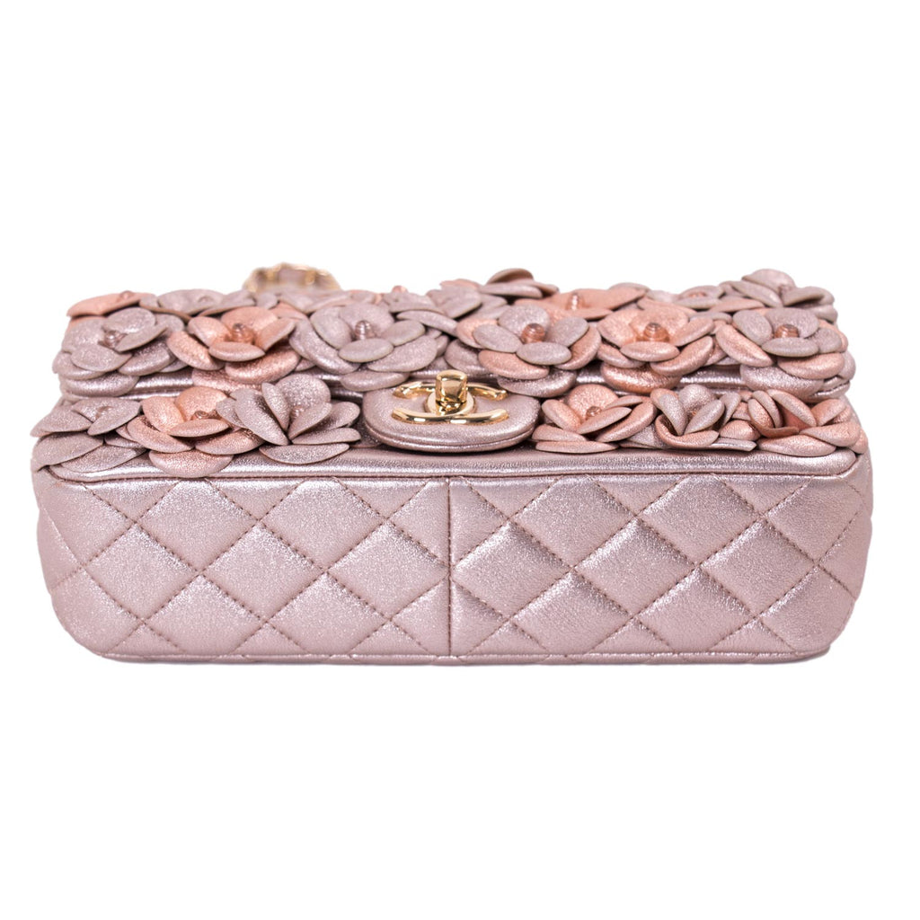 Chanel CC Camelia Embellished Flap Bag Bags Chanel - Shop authentic new pre-owned designer brands online at Re-Vogue