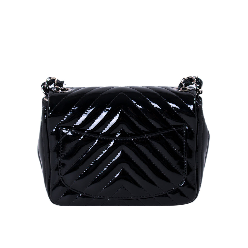 Chanel Classic Mini Square Chevron Flap Bag Bags Chanel - Shop authentic new pre-owned designer brands online at Re-Vogue