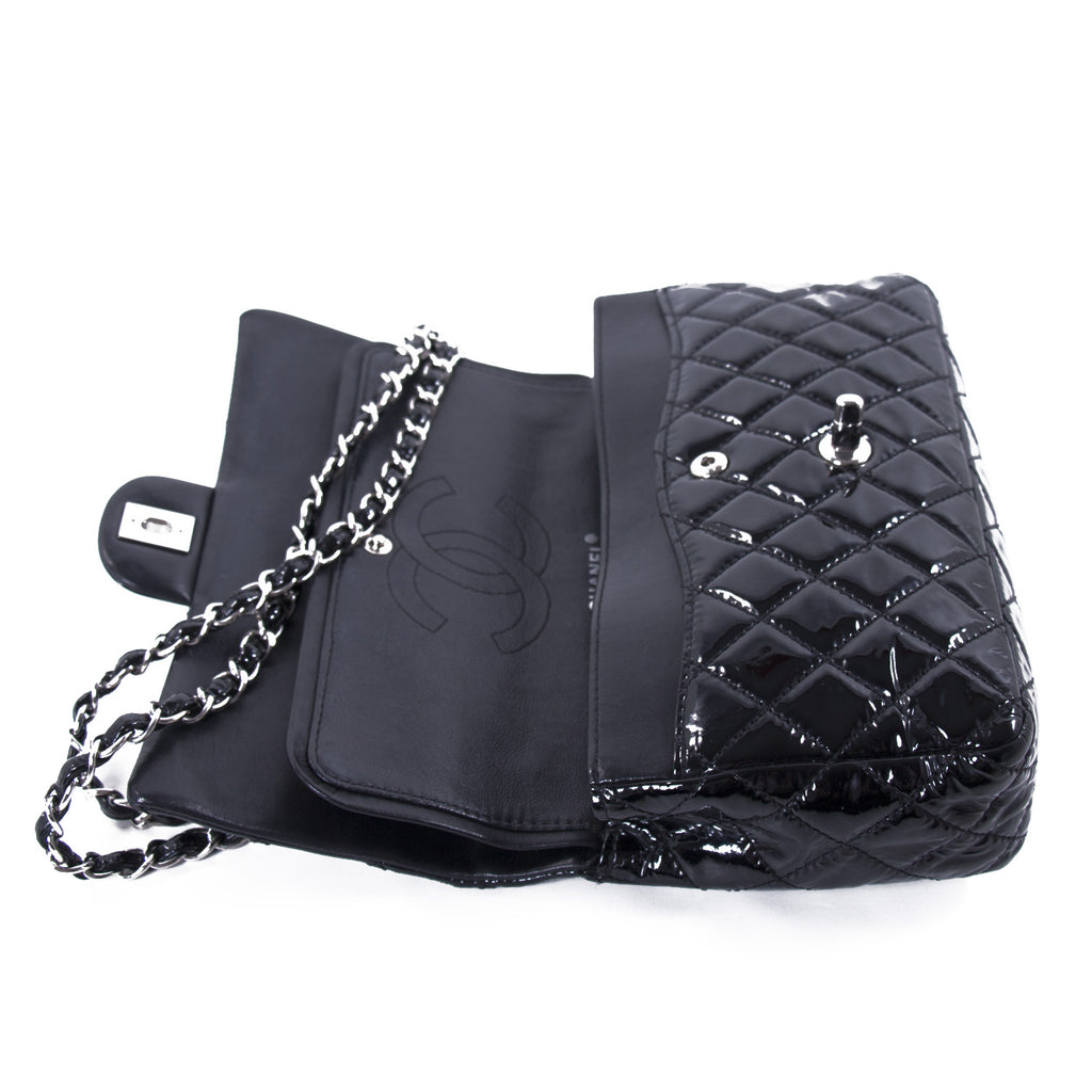 Chanel Classic Medium Double Flap Bag Bags Chanel - Shop authentic new pre-owned designer brands online at Re-Vogue