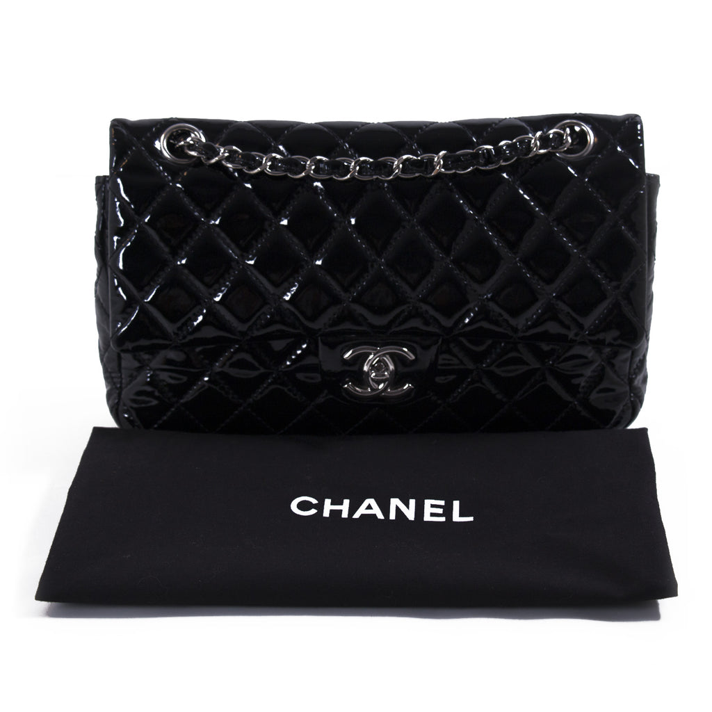 Chanel Classic Medium Double Flap Bag Bags Chanel - Shop authentic new pre-owned designer brands online at Re-Vogue