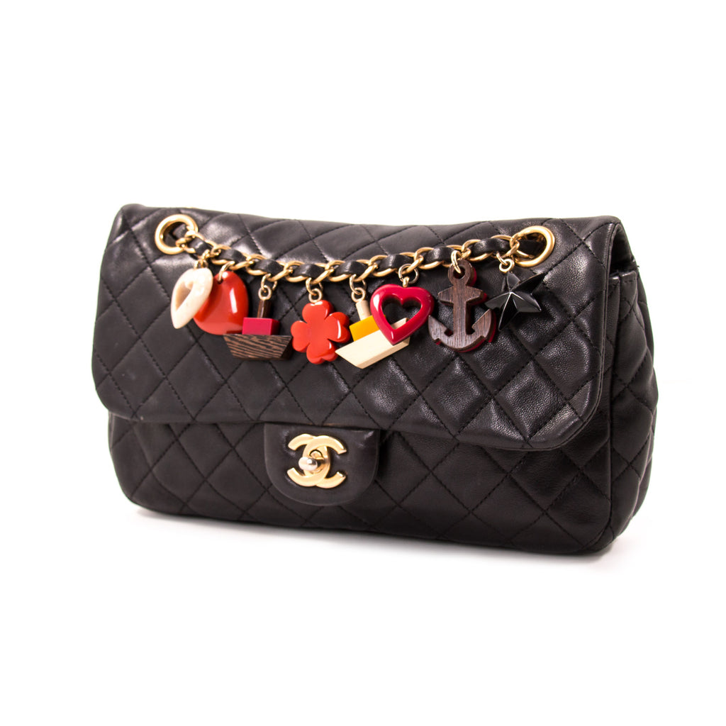 Chanel Small Classic Single Flap Bag Bags Chanel - Shop authentic new pre-owned designer brands online at Re-Vogue