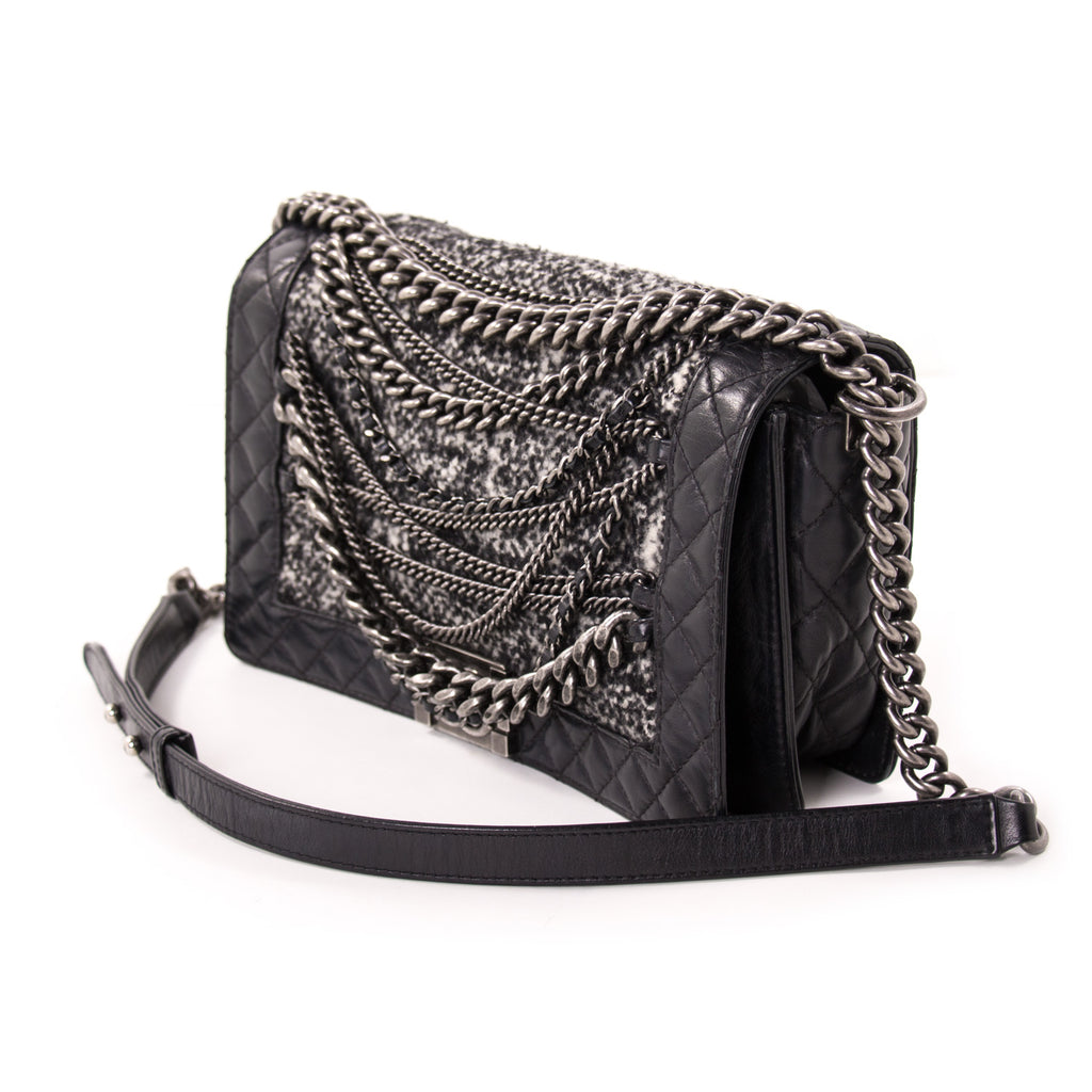 Chanel New Medium Enchained Boy Flap Bag Bags Chanel - Shop authentic new pre-owned designer brands online at Re-Vogue