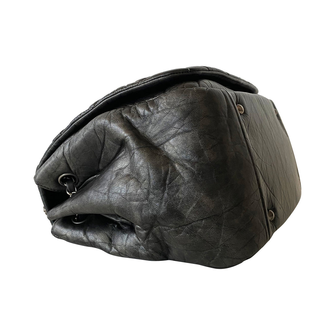 Chanel Crumpled Quilted CC Flap Bag - revogue