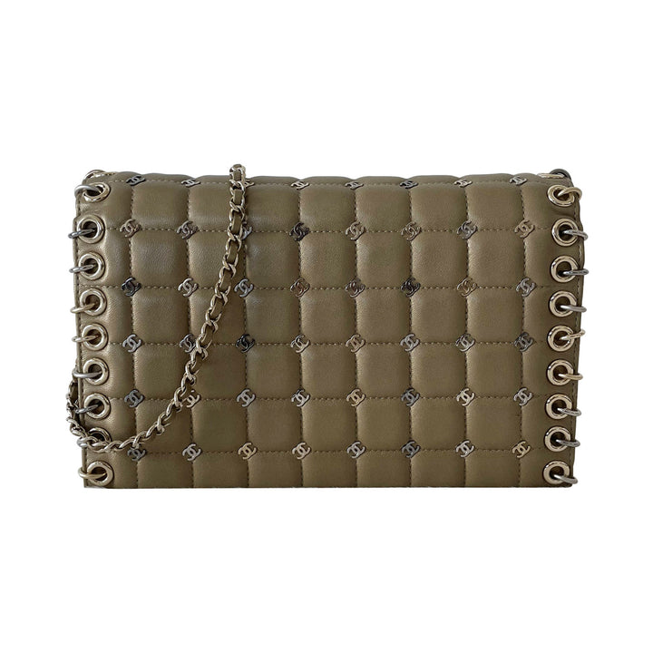Chanel Chained Wallet on Chain - revogue