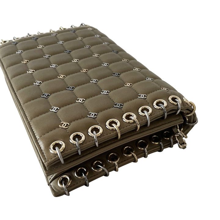 Chanel Chained Wallet on Chain - revogue