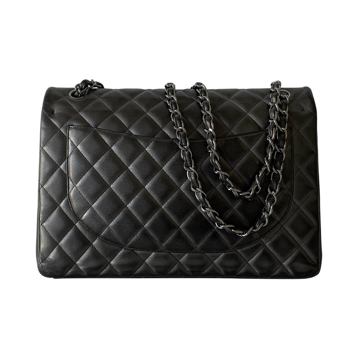 Chanel Classic Maxi Double Flap Bag - revogue