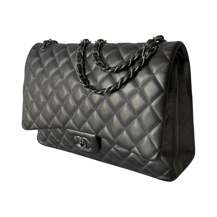 Chanel Classic Maxi Double Flap Bag - revogue
