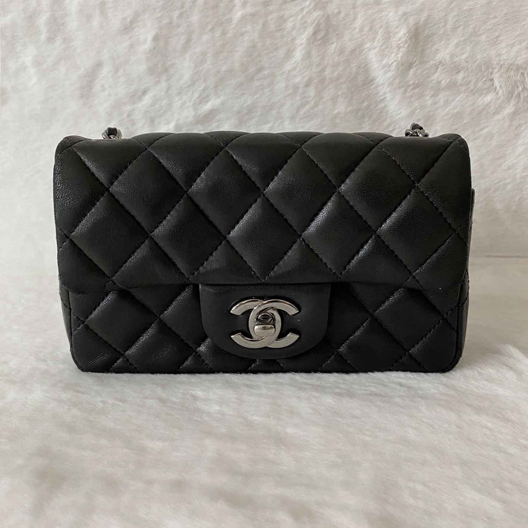 Chanel Classic Rectangular Mini Flap Bag - revogue