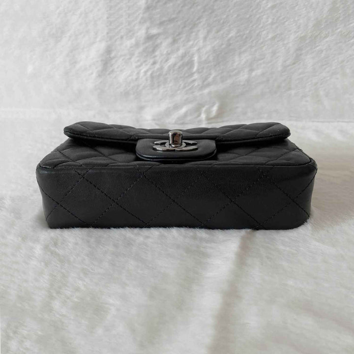 Chanel Classic Rectangular Mini Flap Bag - revogue