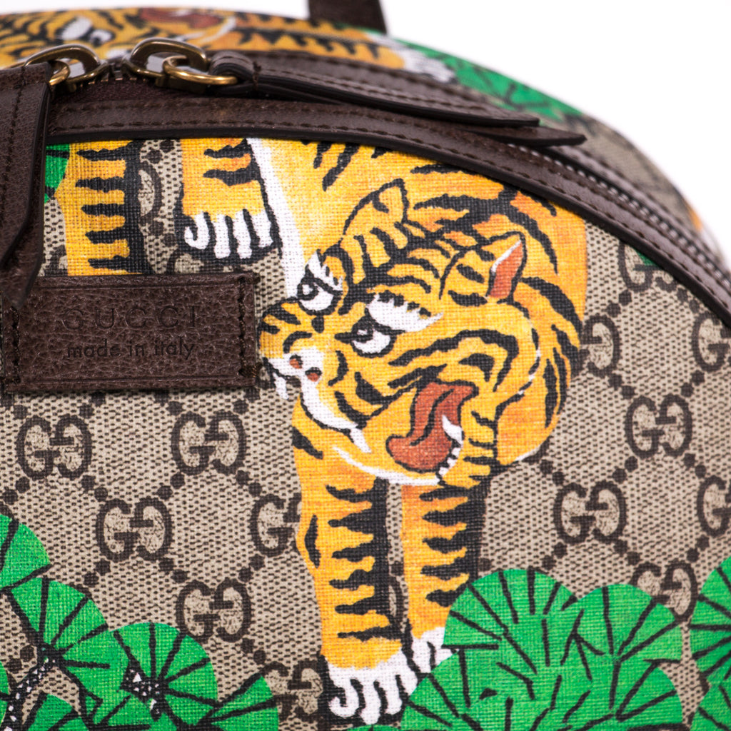 Gucci Bengal GG Supreme Backpack Bags Gucci - Shop authentic new pre-owned designer brands online at Re-Vogue