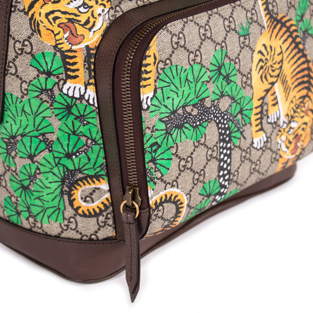 Gucci Bengal GG Supreme Backpack Bags Gucci - Shop authentic new pre-owned designer brands online at Re-Vogue