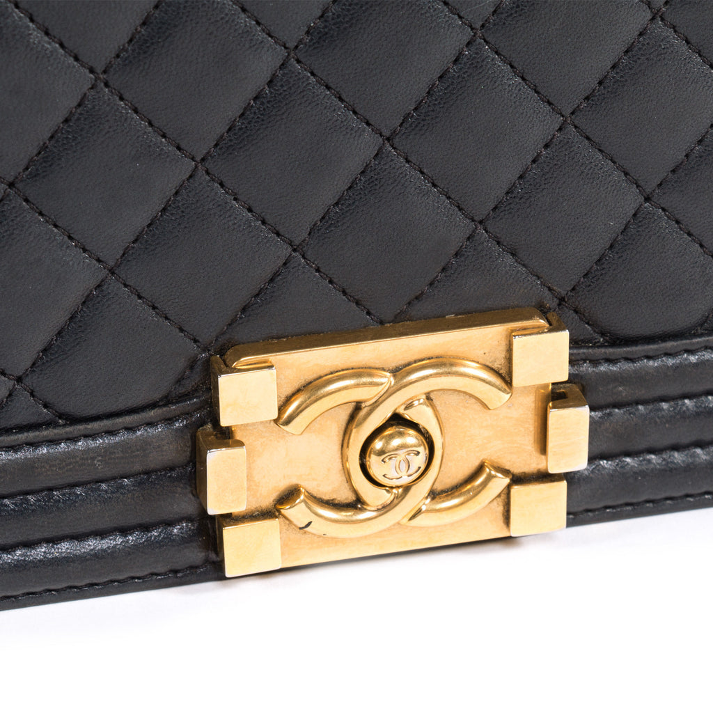 Chanel New Medium Boy Bag Bags Chanel - Shop authentic new pre-owned designer brands online at Re-Vogue