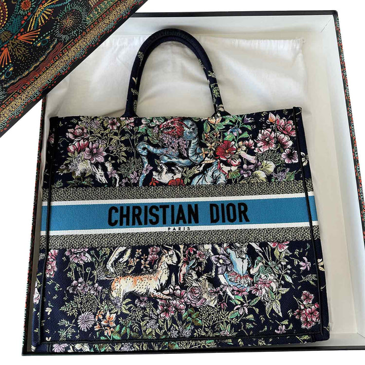 Christian Dior Large Book Tote - revogue