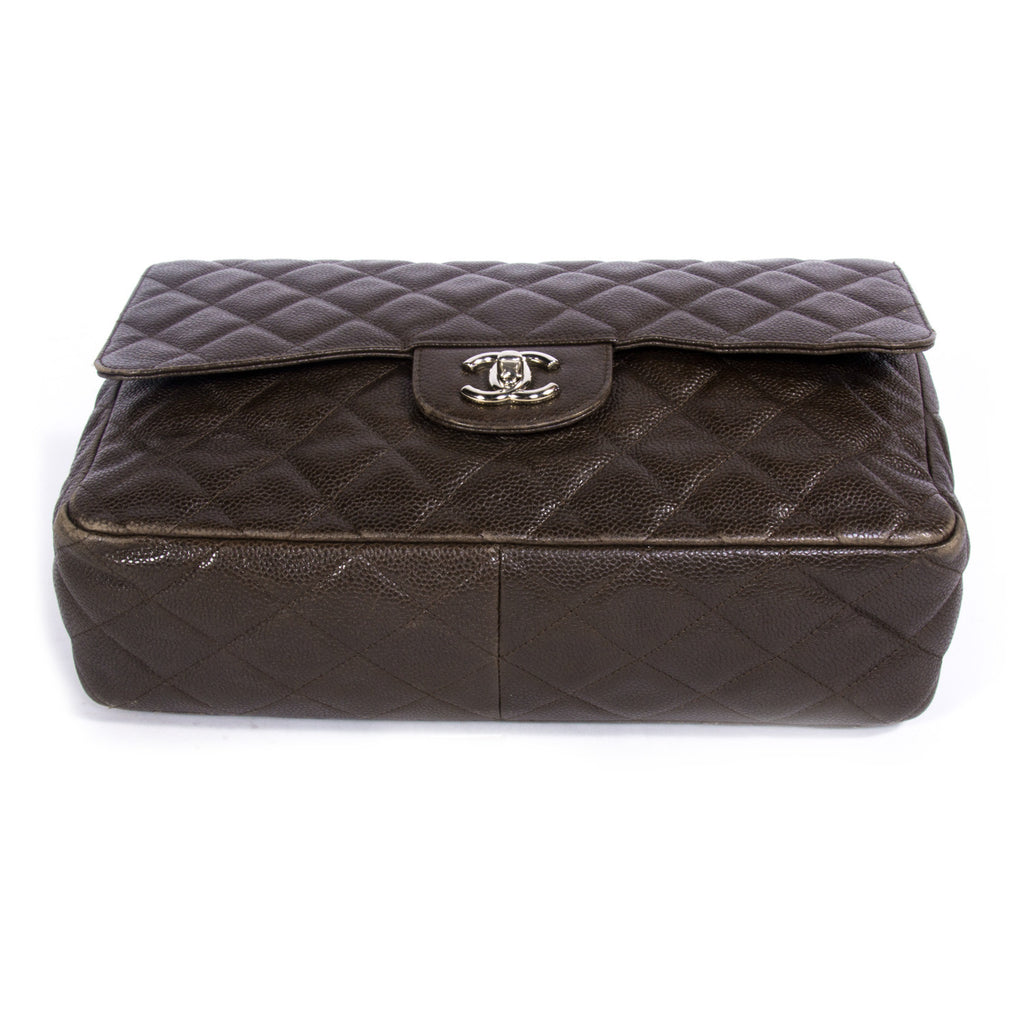 Chanel Jumbo Classic Single Flap - revogue