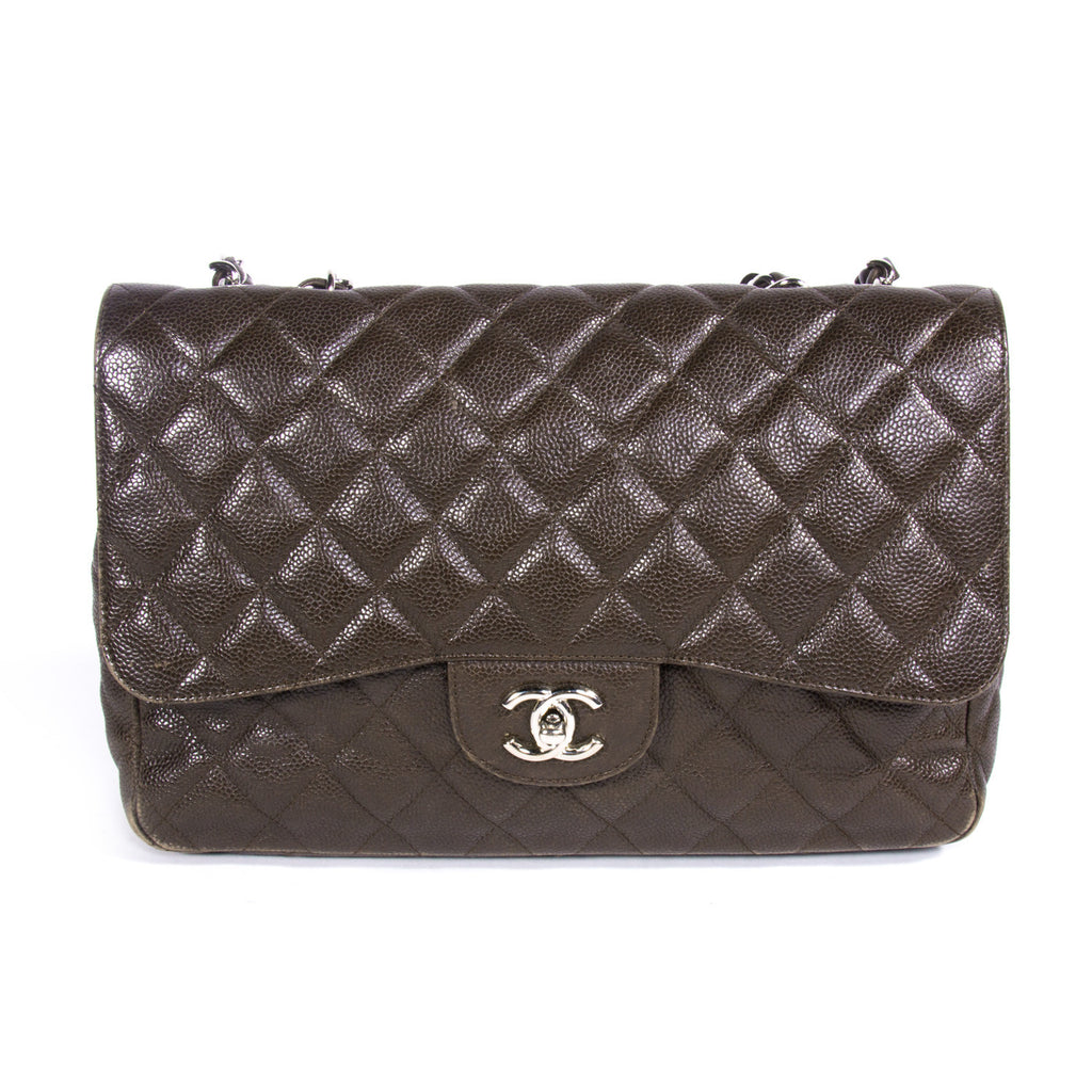 Chanel Jumbo Classic Single Flap - revogue