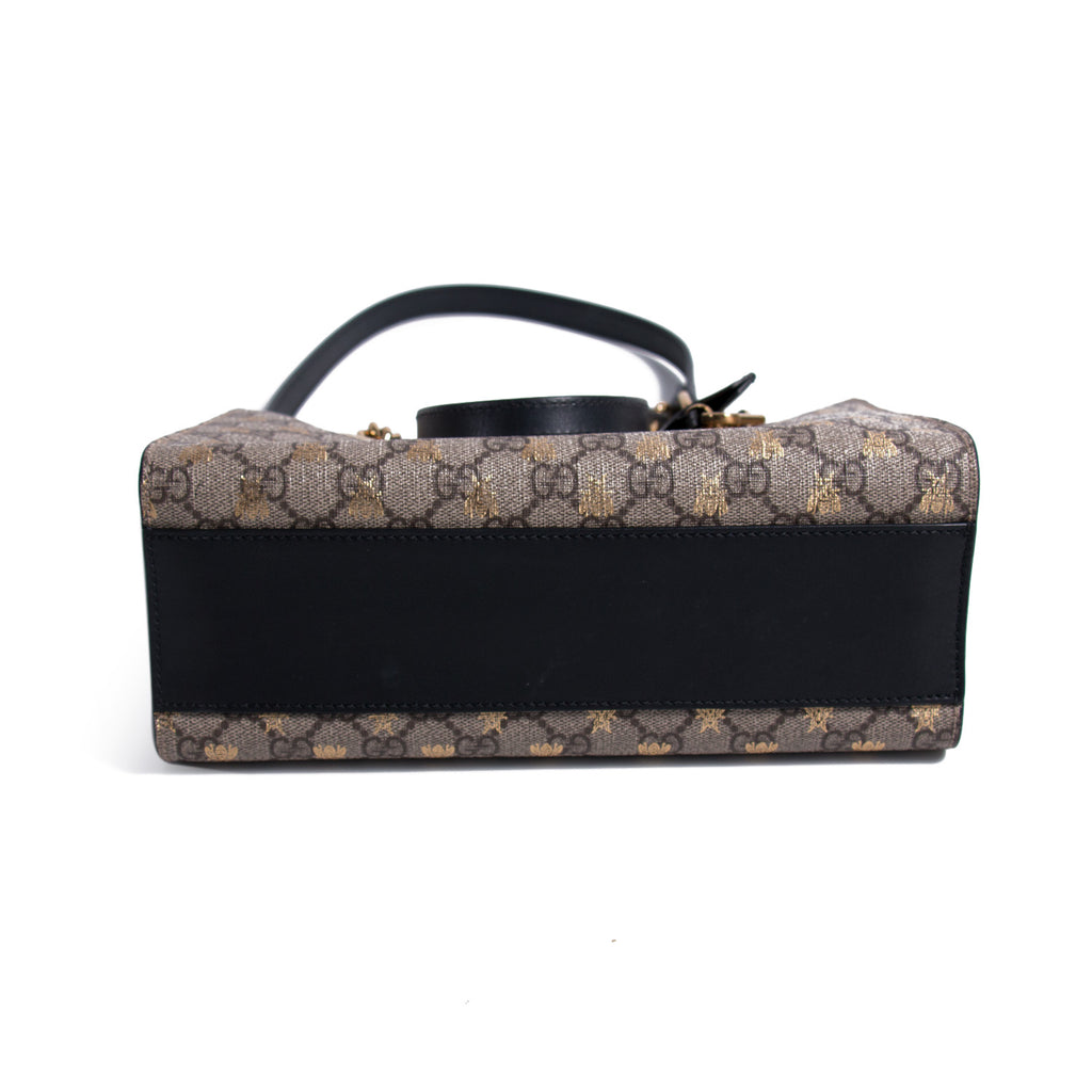 Gucci Bee Padlock Shoulder Bag Bags Gucci - Shop authentic new pre-owned designer brands online at Re-Vogue